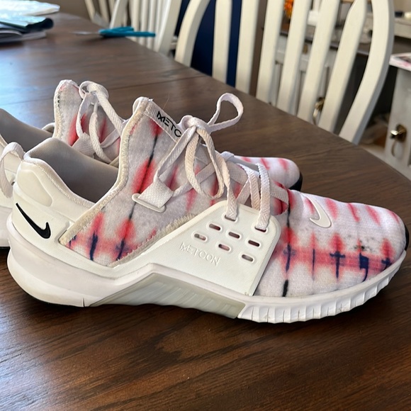 Nike Shoes - WOMEN'S NIKE FREE METCON 2 AMP CI1753-109. Women’s size 10.5.